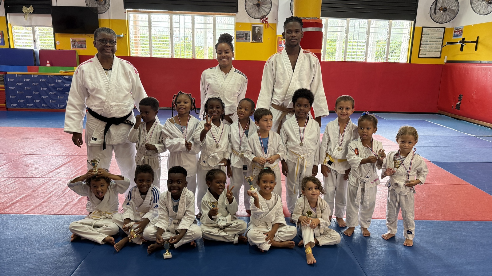 MINI RENCONTRE POUR NOS BABY JUDO