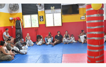 REMISE DES TROPHEES ET DES CEINTURES GPE DE 09H