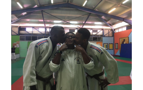 Les 2 premières CEINTURES NOIRES du club